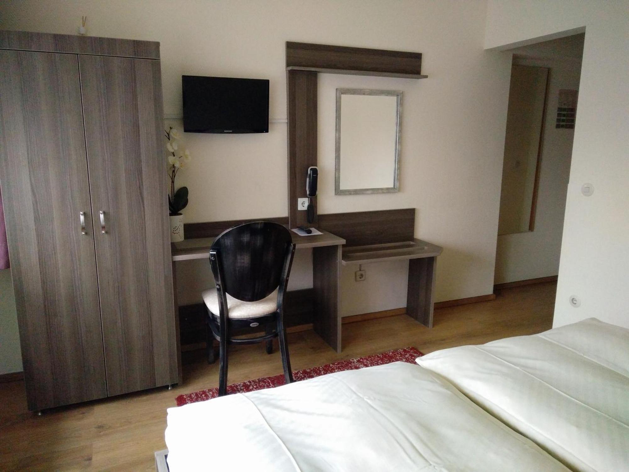 Hotel Alfa Neu-Isenburg Kültér fotó