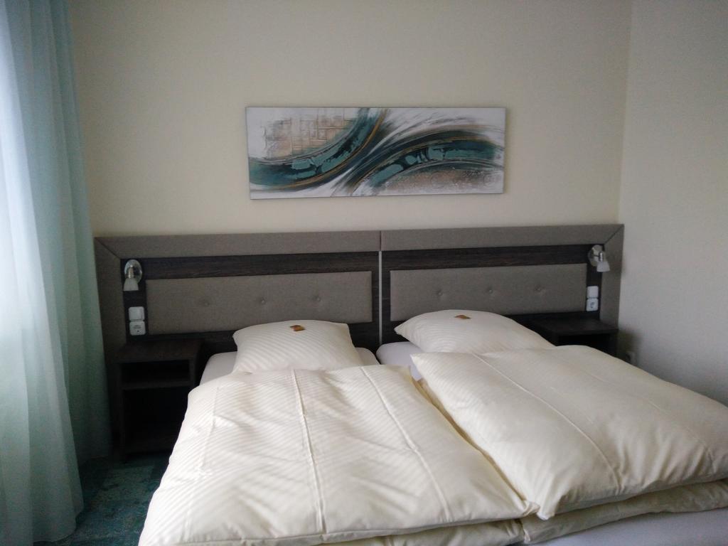 Hotel Alfa Neu-Isenburg Szoba fotó